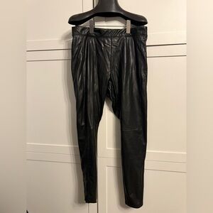 Express Seamed Faux Leather Leggings Size M